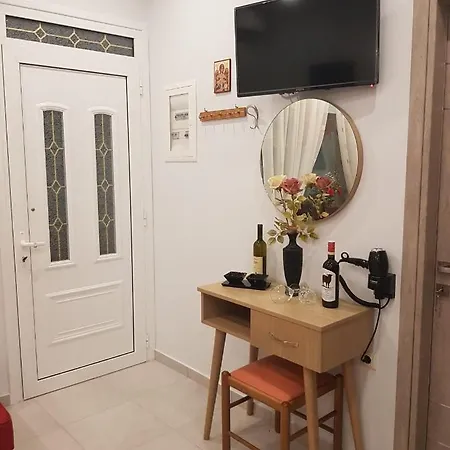 Kohyli Apartment